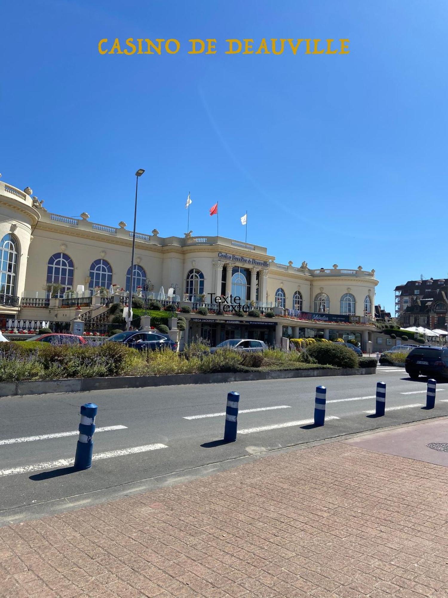 La Villa L'Oiseau Bleu Proche De La Plage Et De Deauville !!! Awards 2025 Блонвил-сюр-Мер Екстериор снимка
